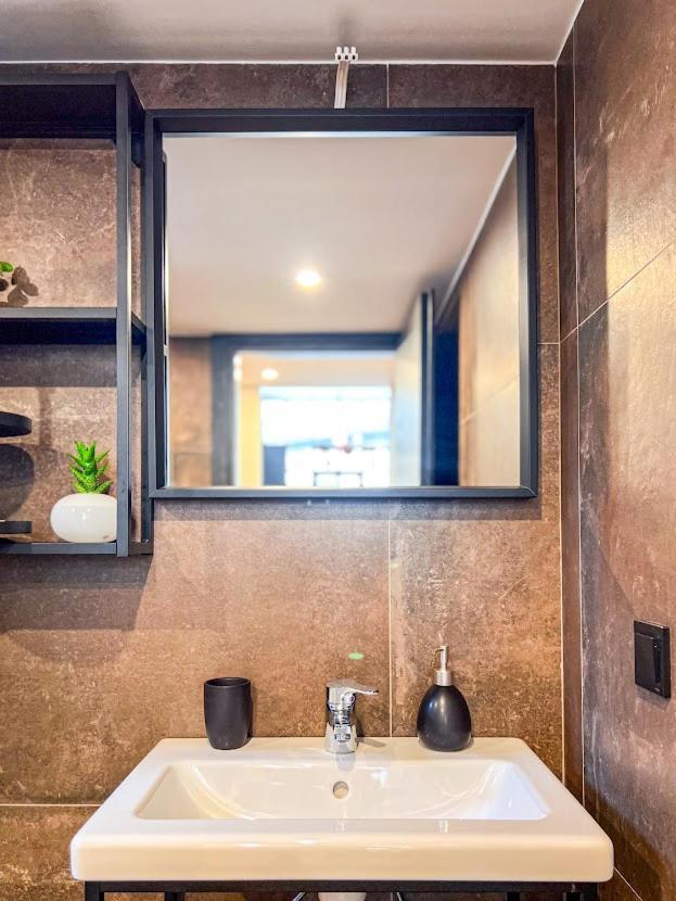 Mini Loft Apartment كالاماتا المظهر الخارجي الصورة