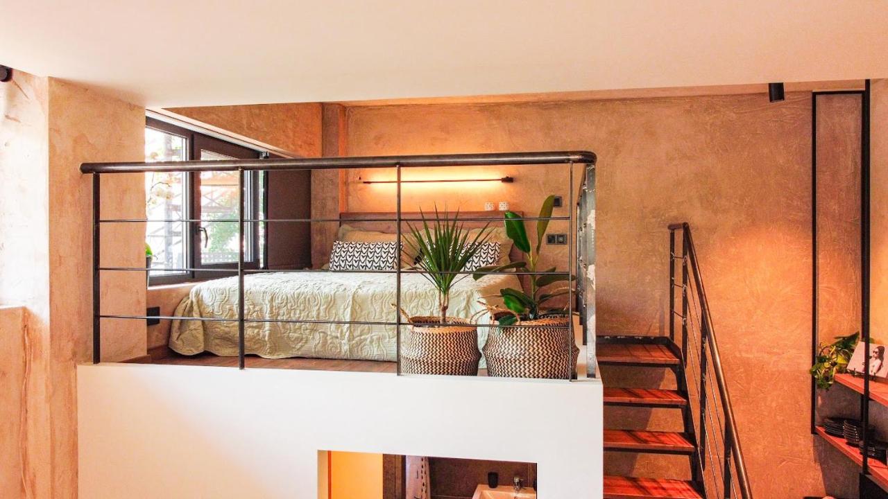Mini Loft Apartment كالاماتا المظهر الخارجي الصورة