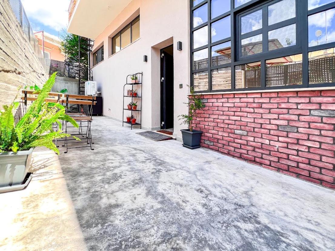 Mini Loft Apartment كالاماتا المظهر الخارجي الصورة